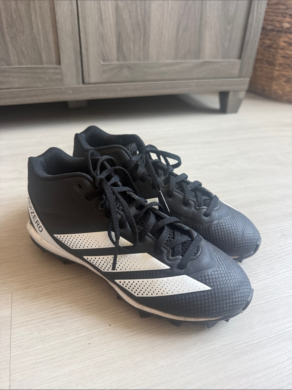 Adidas Zero Boys Football Cleats Black and White Athletic